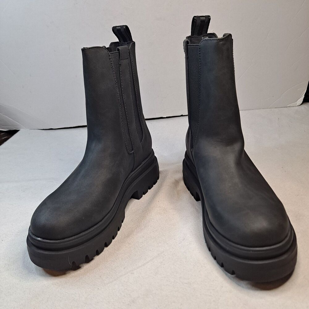 Rocket Dog Dekko Chelsea Boots Womens 8.5 Black Faux Leather Moto Lug Sole